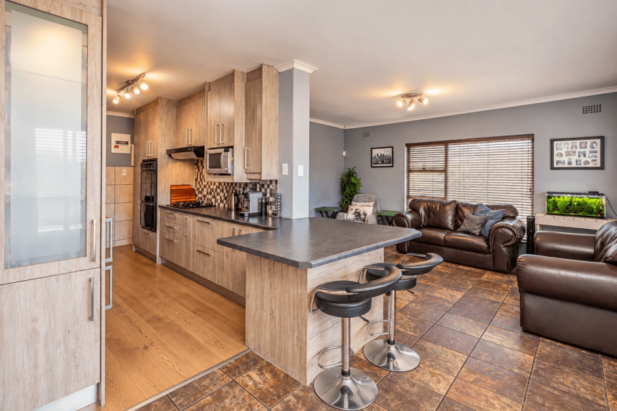 3 Bedroom Property for Sale in Morgenster Heights Western Cape